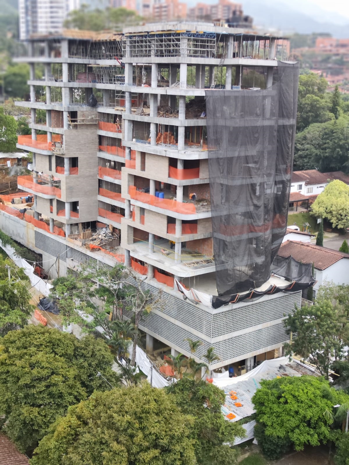 ruido mugre desorden congestión de vía