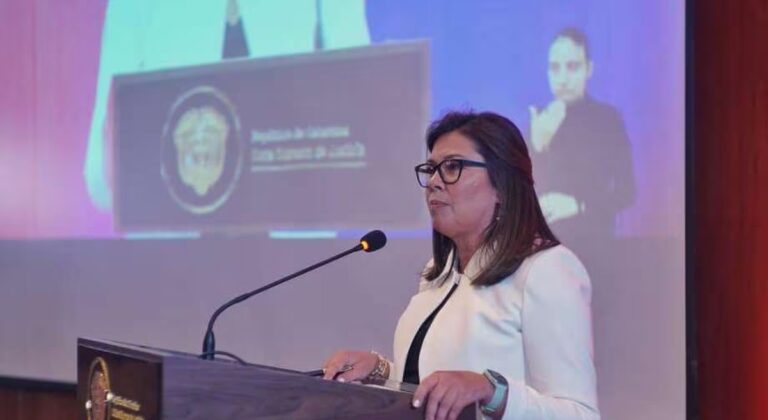 Luz Adriana Camargo es la nueva Fiscal General de la Nación
