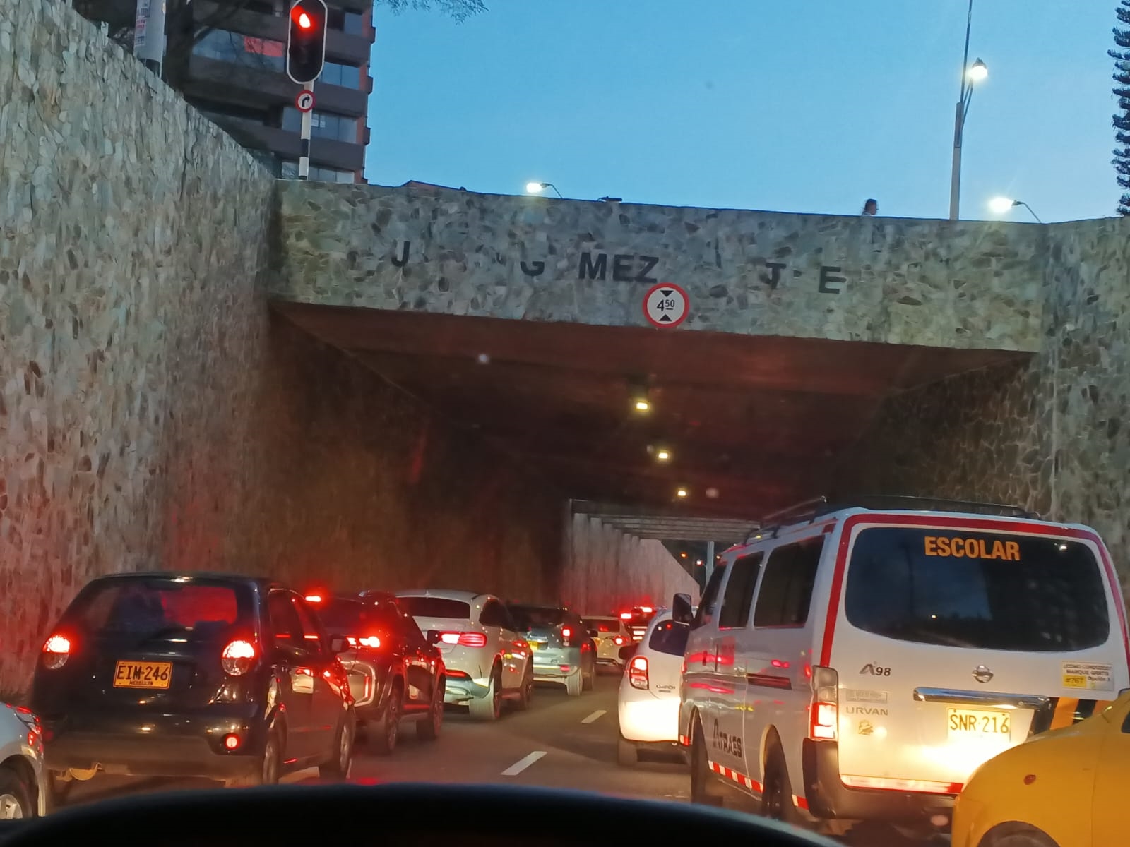 amoblamiento urbano señalización