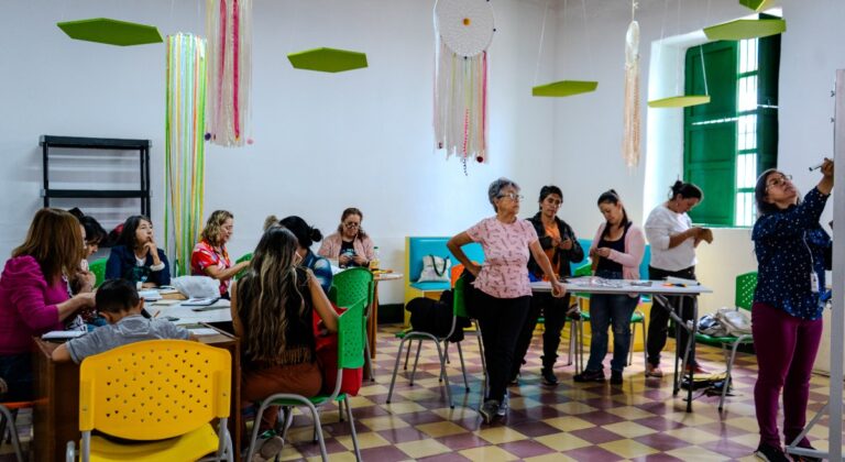 ¿Ya conoce los cursos de la Casa de las Mujeres y las Familias en Rionegro?