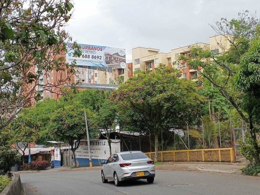 Envigado El Retiro lotes urbanos