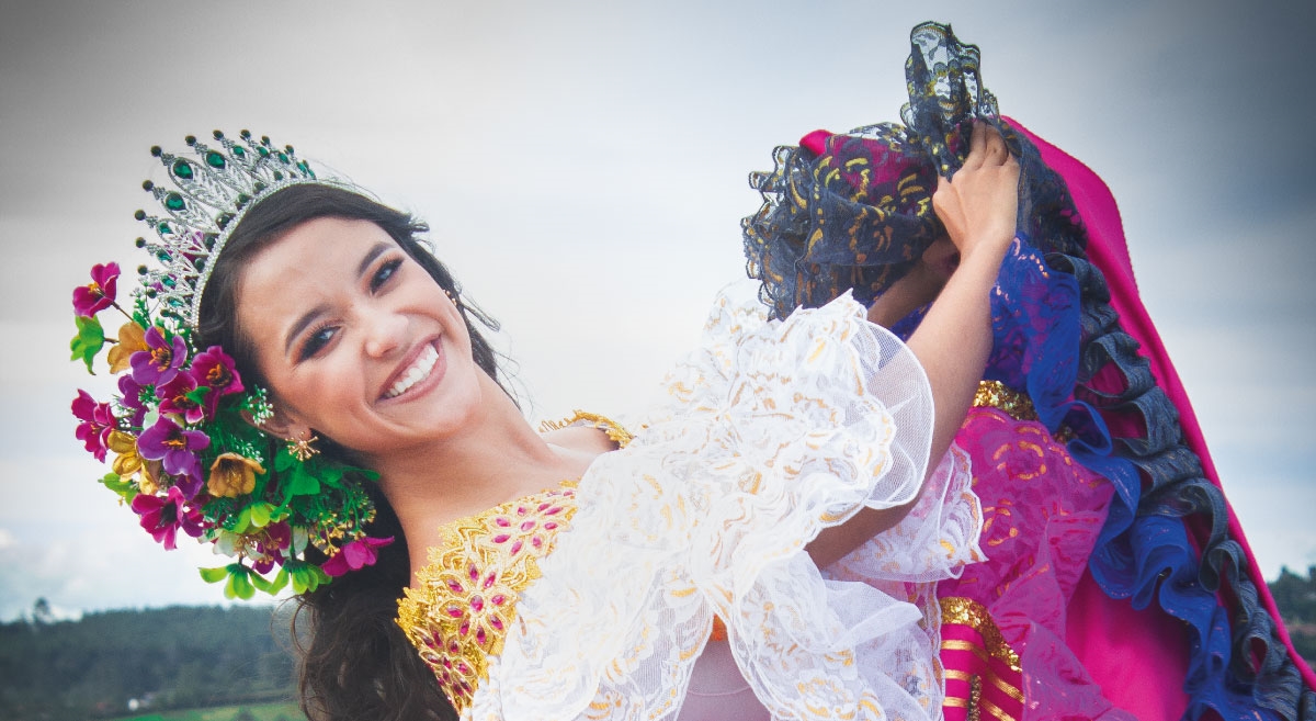 Isabella Jiménez Gómez Reina del San Pedro Espinal
