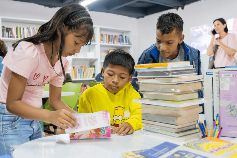Un concierto para celebrar la gestión de Ratón de Biblioteca en la sede Aguas Frías