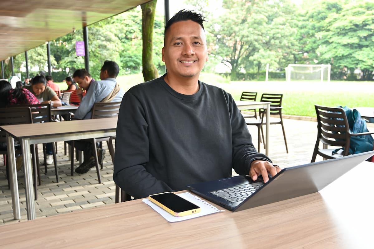 Comunidades multiétnicas se profesionalizan en la UPB 1