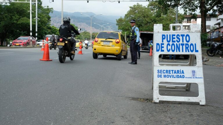 Controles viales en Medellín por final de Copa América