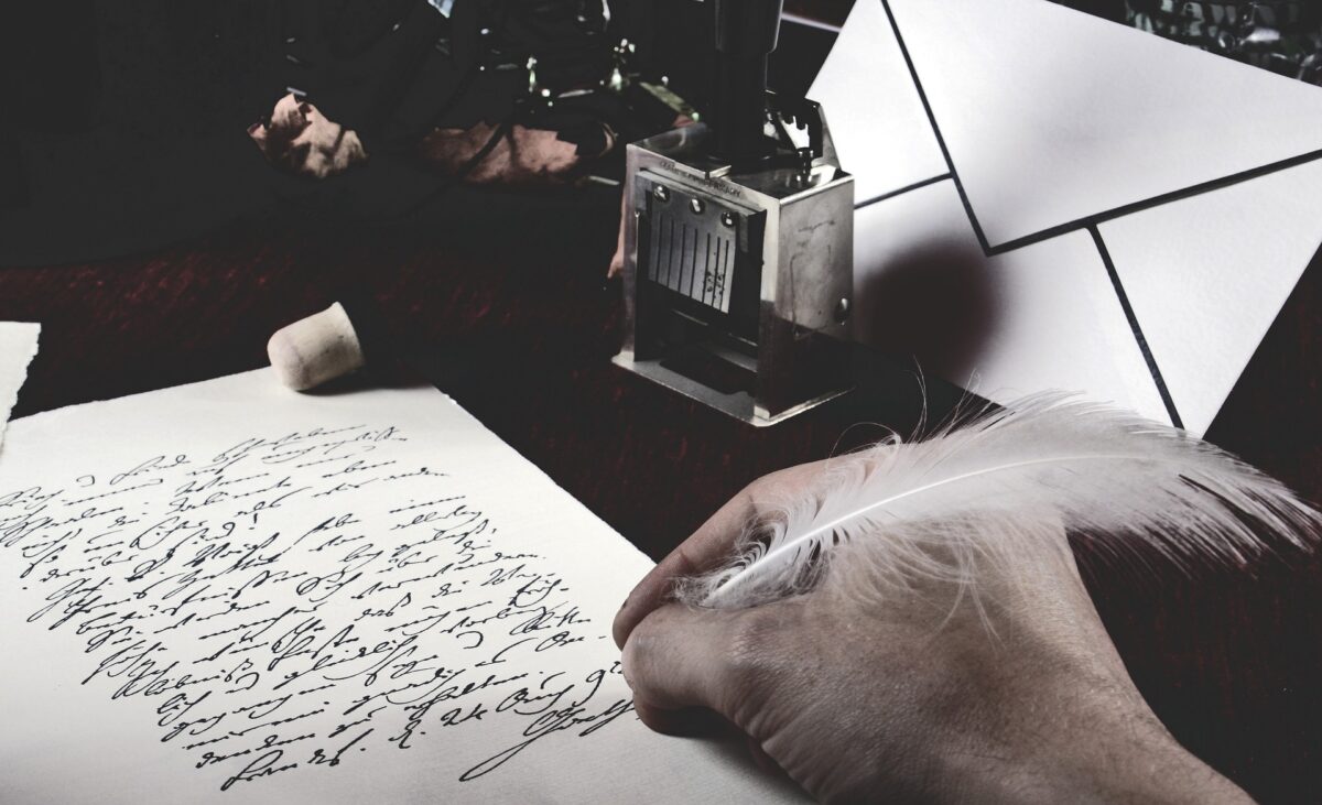 Lectura de poemas en la sede de la Cámara en El Poblado