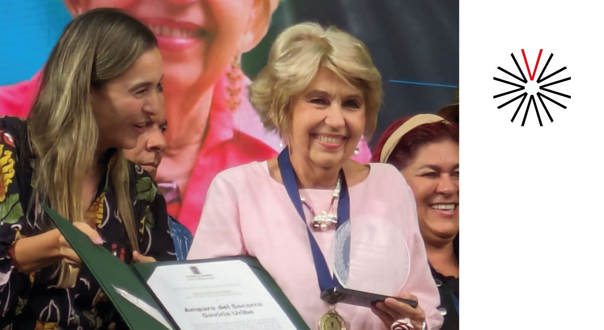 Amparo Gaviria premio lideresa social El Poblado