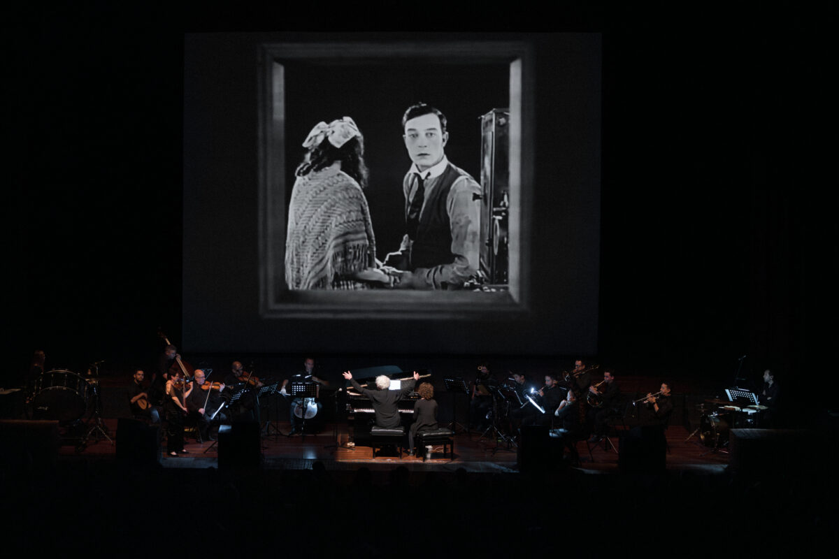 Este domingo, “El Chico”, cine mudo con música en vivo en el Teatro Metropolitano