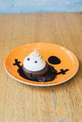 Volcán de chocolate y merengue suizo