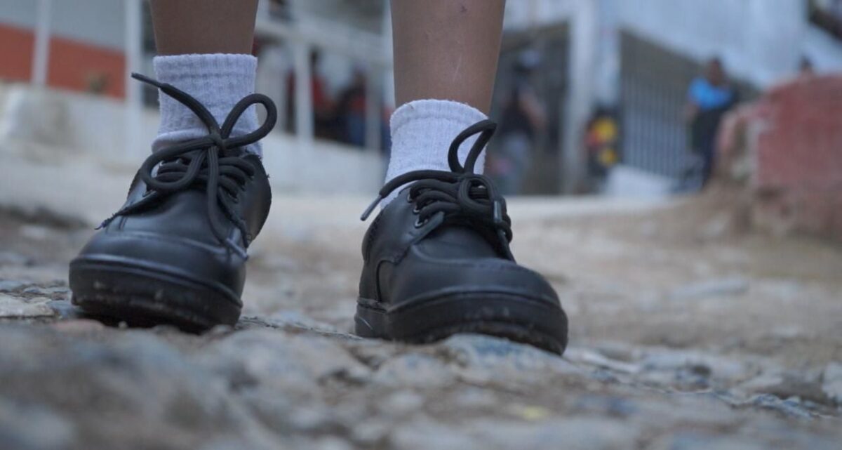 zapatos escolares instituciones educativas