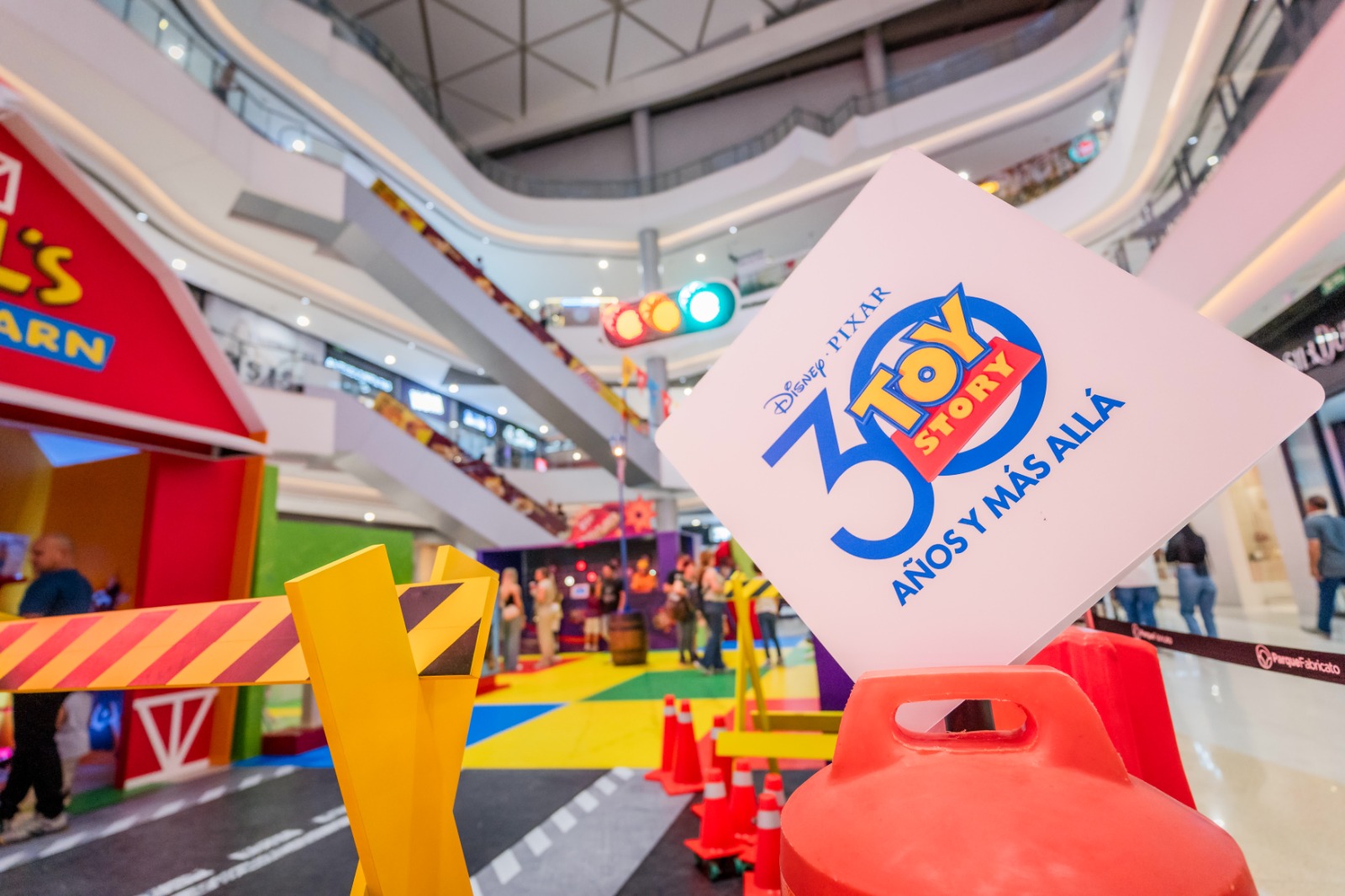 Los 30 años de Toy Story, en una atraccion en Parque Fabricato