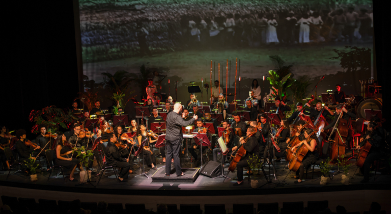 Una serenata sinfónica para mamá: concierto en el Teatro El Tesoro