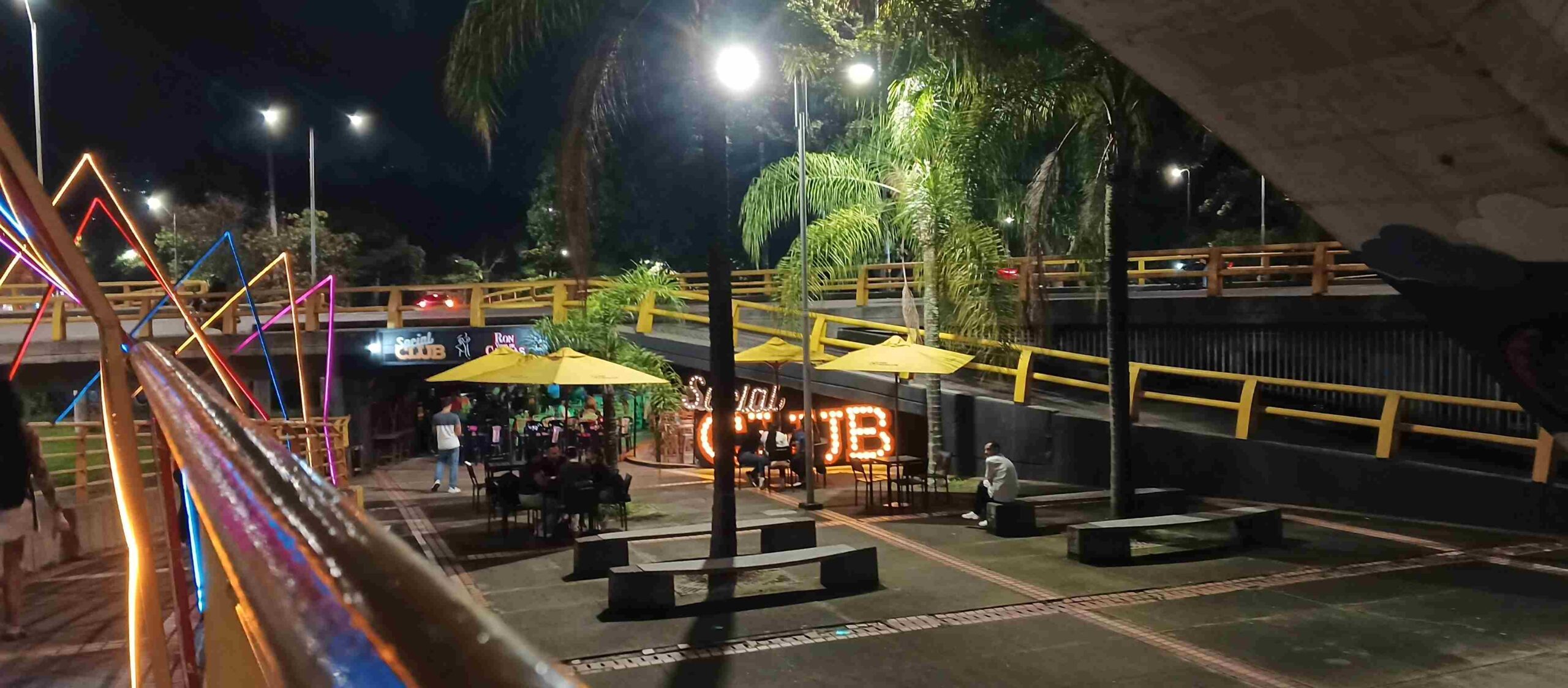 Intercambio vial de la Aguacatala Bosques de la Aguacatala