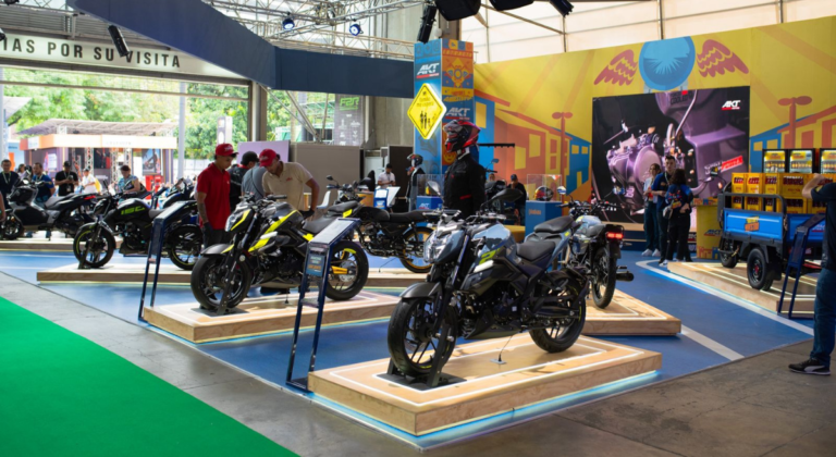 Marcas revelan sus novedades en la Feria de las 2 Ruedas 2025