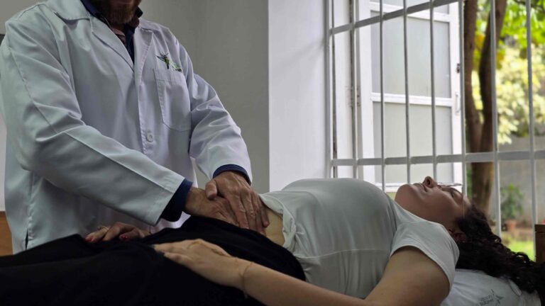 Hospital San Vicente alerta sobre casos de cáncer de ovario