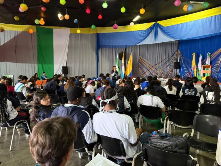 Más de 1.300 niños y jóvenes fortalecen su liderazgo en los “Encuentros con Vos”
