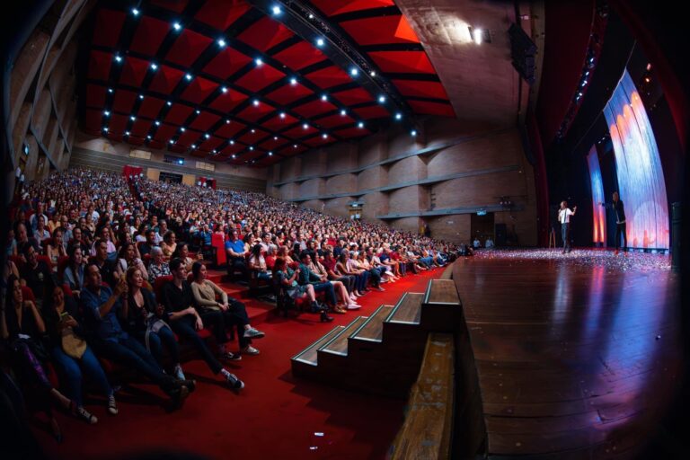 Teatro Universidad de Medellín cerrará durante cuatro meses por obras de remodelación