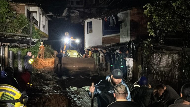 Tragedia en Sabaneta: cinco fallecidos y dos desaparecidos por deslizamiento
