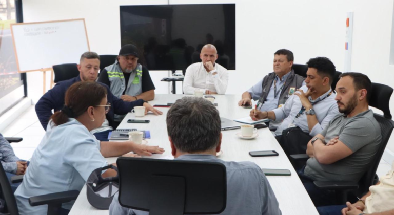 Avanzan obras en punto crítico de la variante de Caldas
