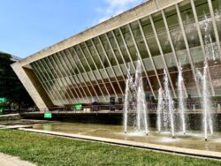 20 anos biblioteca EPM 6