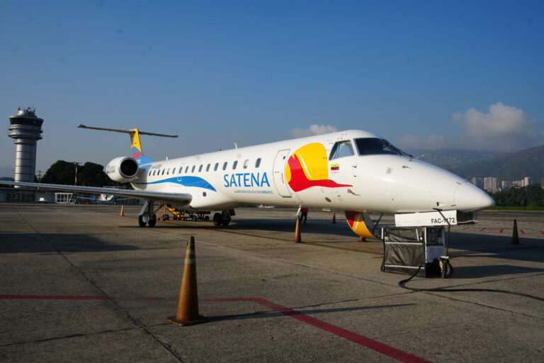 Satena aumentará a 58 vuelos semanales en su ruta Medellín-Bogotá
