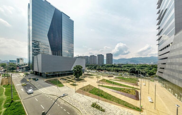 ¡Sí hay trabajo! Medellín activa empleo y desarrollo con megaproyecto de más de 236.000 millones
