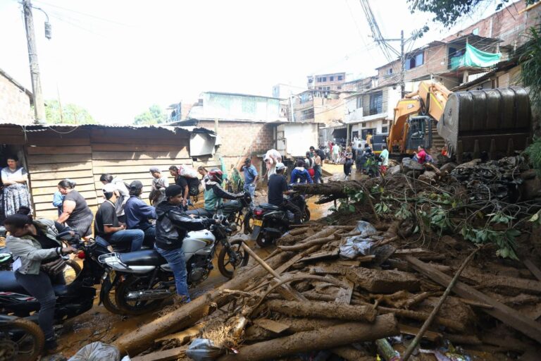 Van 105 familias censadas por emergencia en Santo Domingo Savio