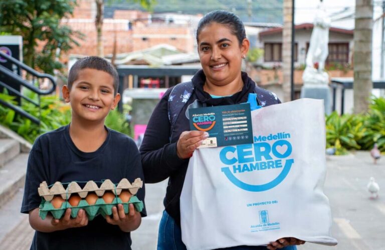Estrategia contra el hambre de Medellín, finalista del Global Mayors Challenge 2025