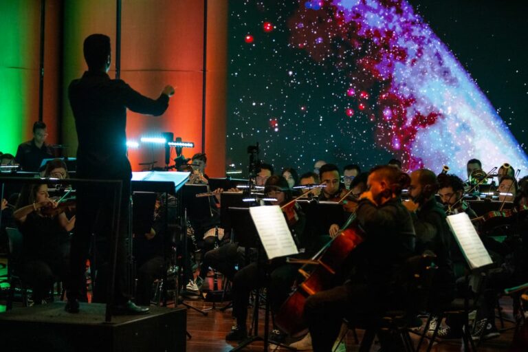 Julio Victoria y su viaje musical por el universo