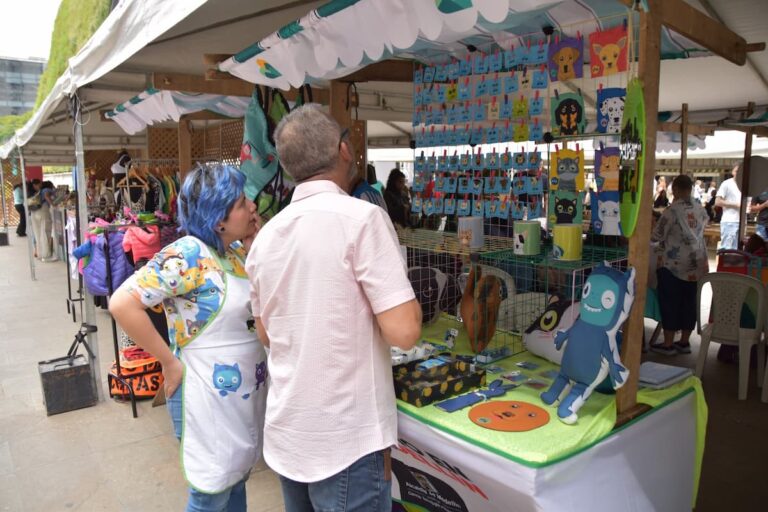 80 emprendedores participarán en Hecho en Medellín, una feria que apoya el talento local en La Alpujarra