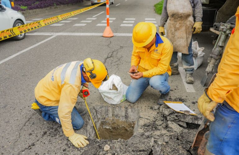 Unas obras arrancan y otras, no