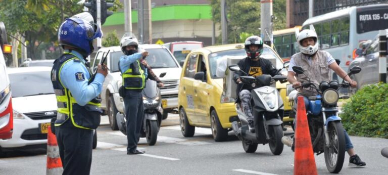 Este lunes habrá rotación de pico y placa en Medellín y Valle de Aburrá