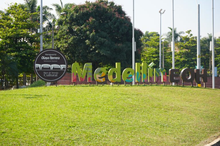 Descuento del 10 % en rutas aéreas hacia Medellín, por Feria de las Flores