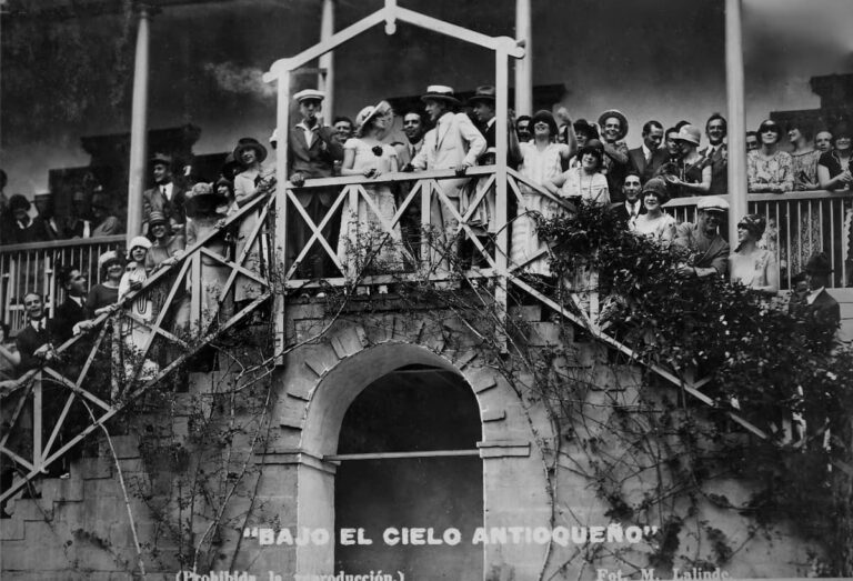 Se reestrenará con ingreso gratuito la película Bajo el cielo antioqueño en el Teatro Pablo Tobón Uribe