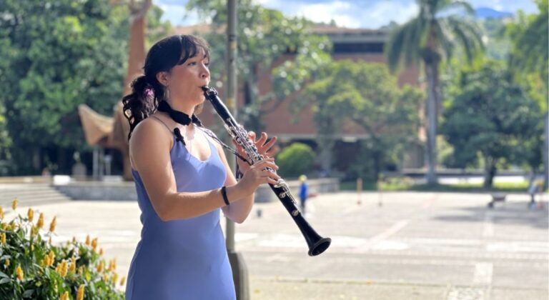 Un clarinete viajero: de Manga Arriba hasta Manhattan
