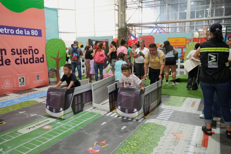 Con ‘Ochentín’, el Metro de Medellín participa en Festival Buen Comienzo