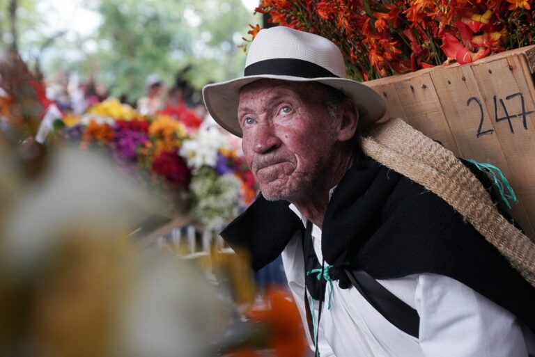 Con más de 200 eventos públicos, esta noche comienza la edición 68 de la Feria de las Flores  