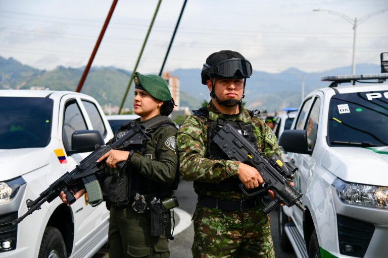 Ejército y Policía reciben primeros vehículos con recursos de Tasa de Seguridad