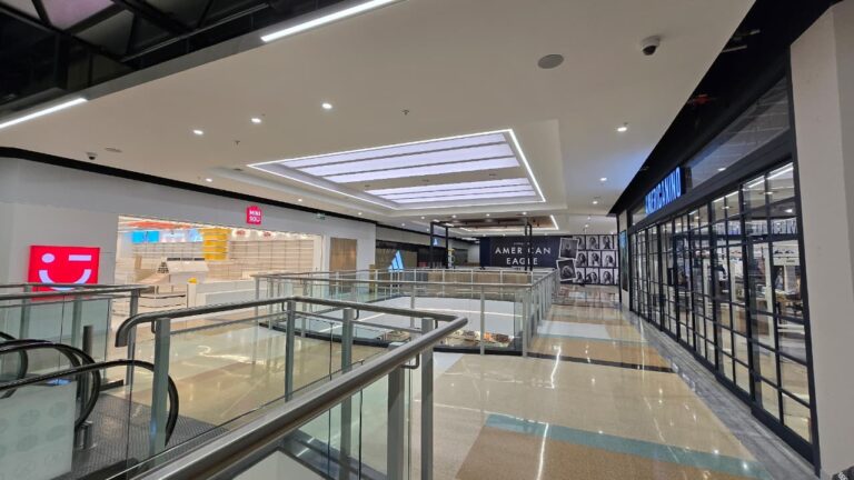 San Nicolás, en Rionegro, abrió su quinta etapa de locales comerciales