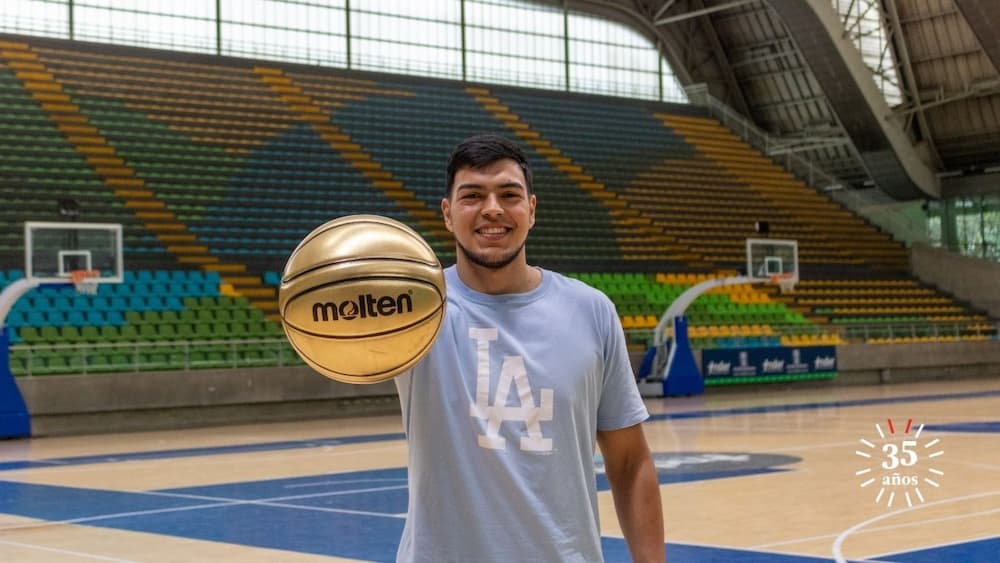 Andres Carmona (1)
