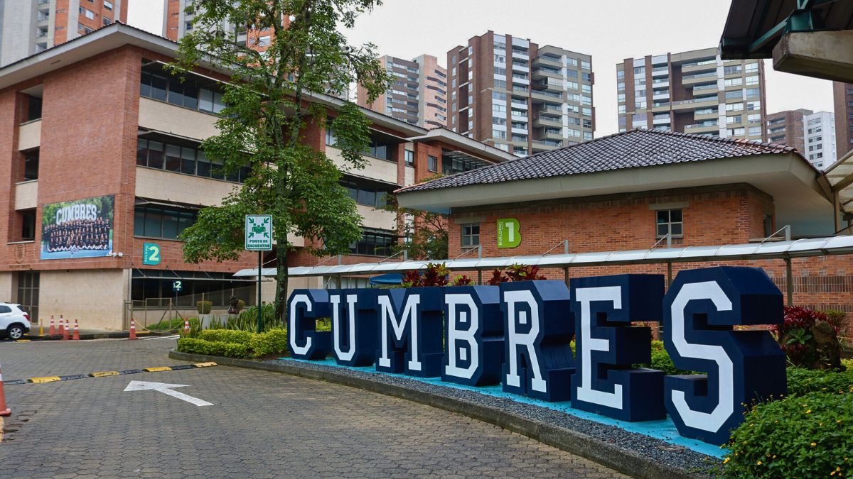 Colegio Cumbres - formación integral para ciudadanos globales