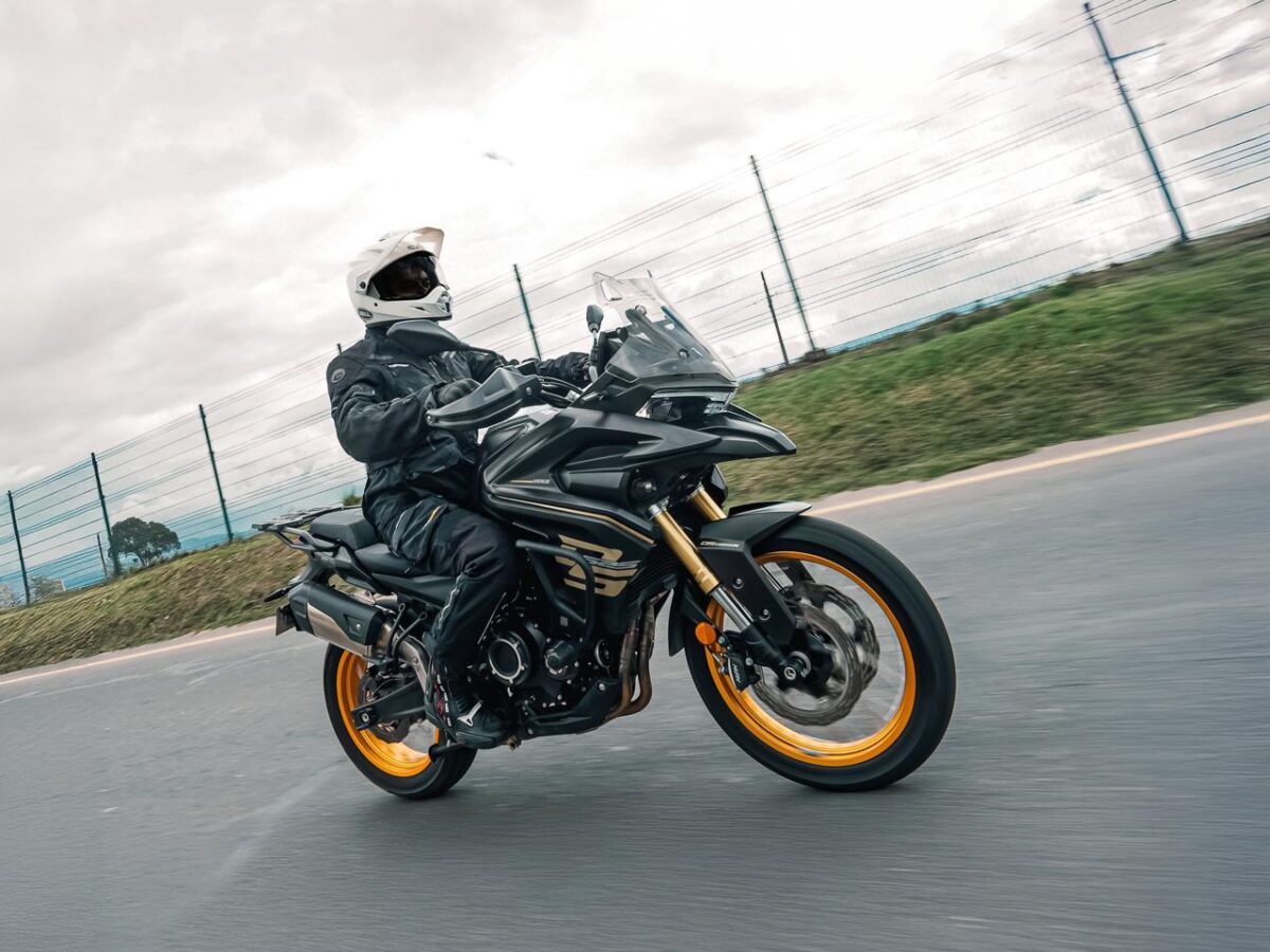 AKT Motos nuevos lanzamientos mediano y alto cilindraje