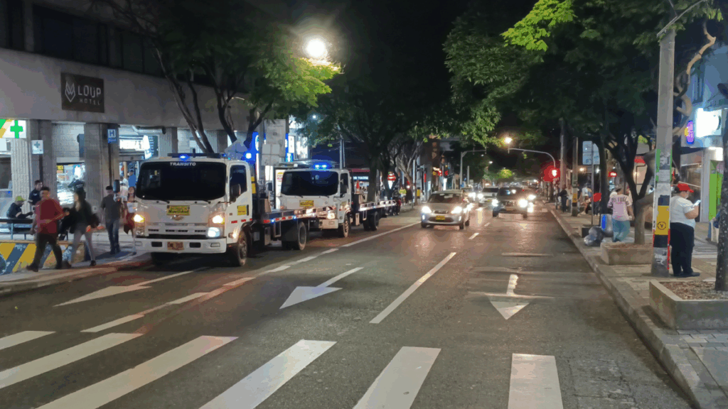 Tráfico movilidad control parque Lleras