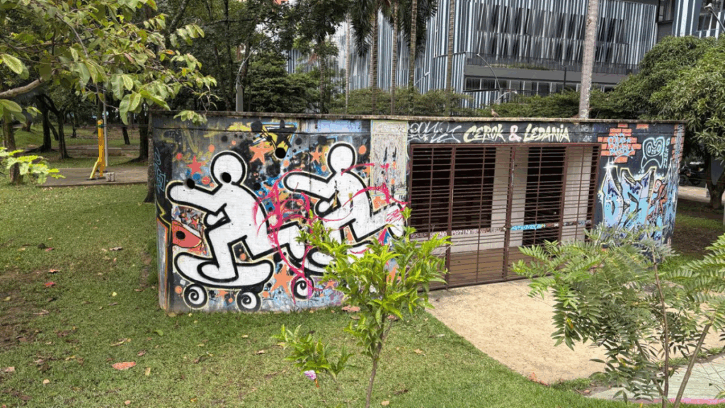 Baños públicos parque Ciudad del Río