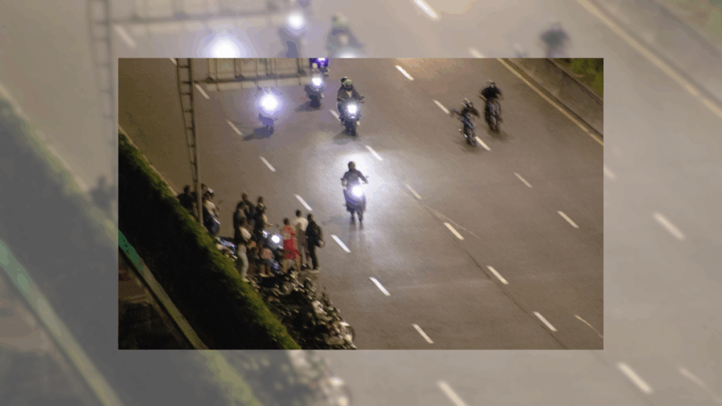 Piques de motos puente de la calle 4 Sur