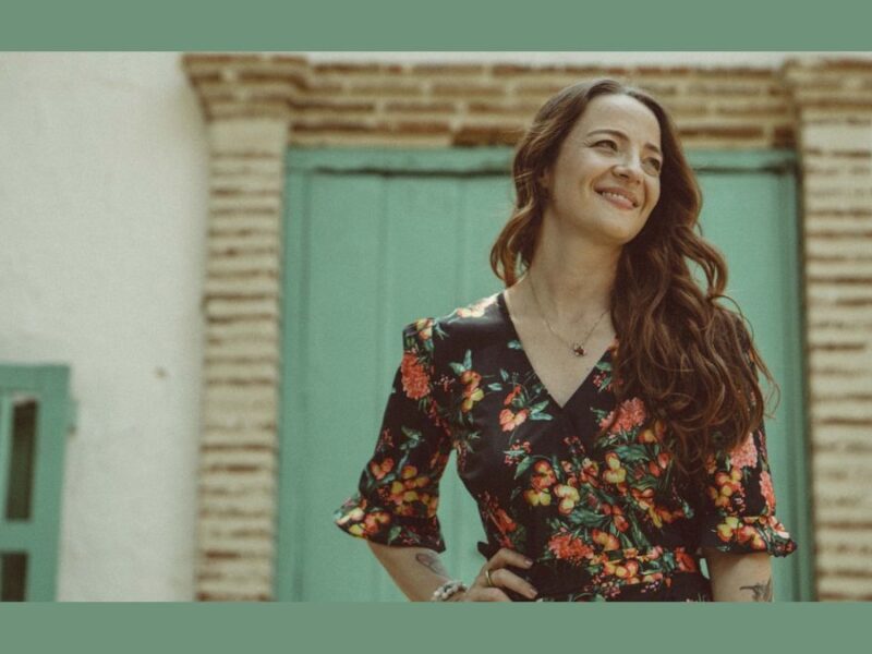 María Mar se presenta en La Presidenta Parque de Orquídeas
