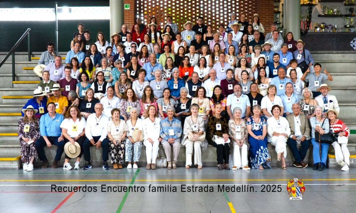Cuarto encuentro de la familia Estrada en el colegio San José de las Vegas