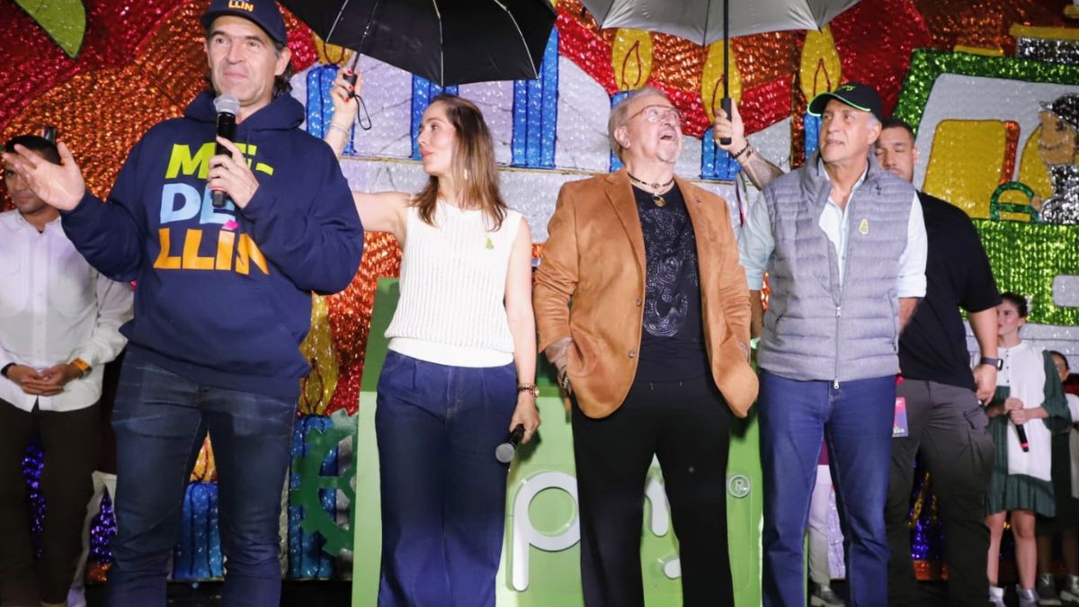 Ya es oficial Medellín está en modo Navidad
