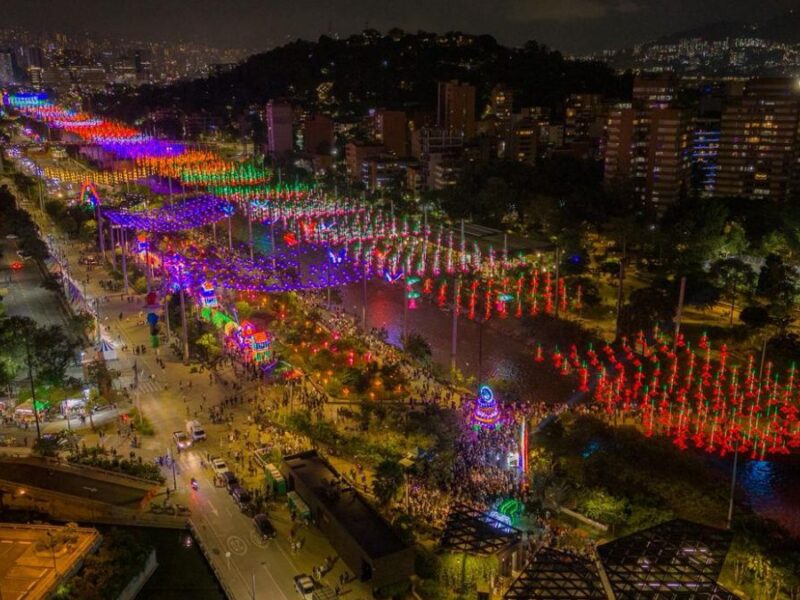 Ya es oficial Medellín está en modo Navidad