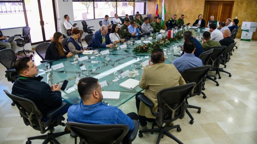 Rechazo de autoridades en Antioquia frente a actos violentos en Medellín y Girardota